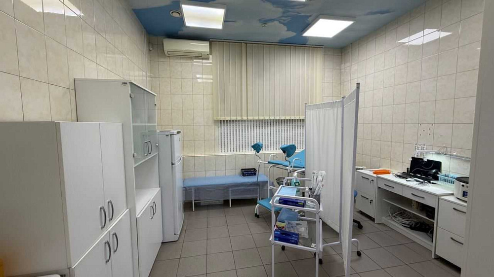 ЦЕНТР! 100м2 під клініка / салон / аптека б-р Лесі Українки, 3 Київ - зображення 2