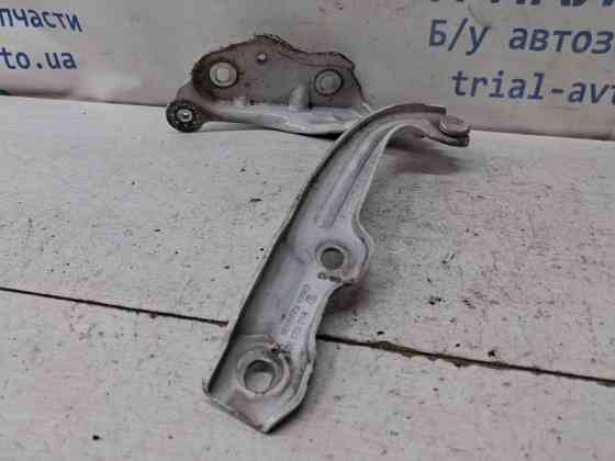 Петля капота левая Skoda Octavia 2013-2020 5E0823301 (Арт. 80839) Київ
