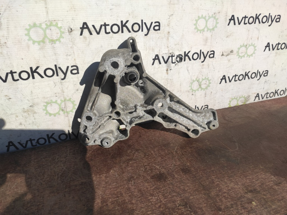 Подушка двигателя (опора) передняя левая Renault Trafic III 1.6 dci 2014-2021 (648606762R) Ковель - зображення 1