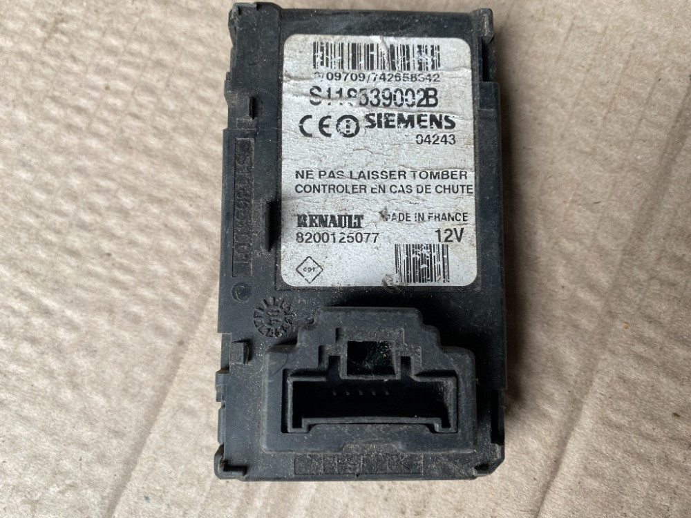 Считыватель ключ карты Renault Scenic III 2009-2016 (8200125077) Ковель - зображення 1