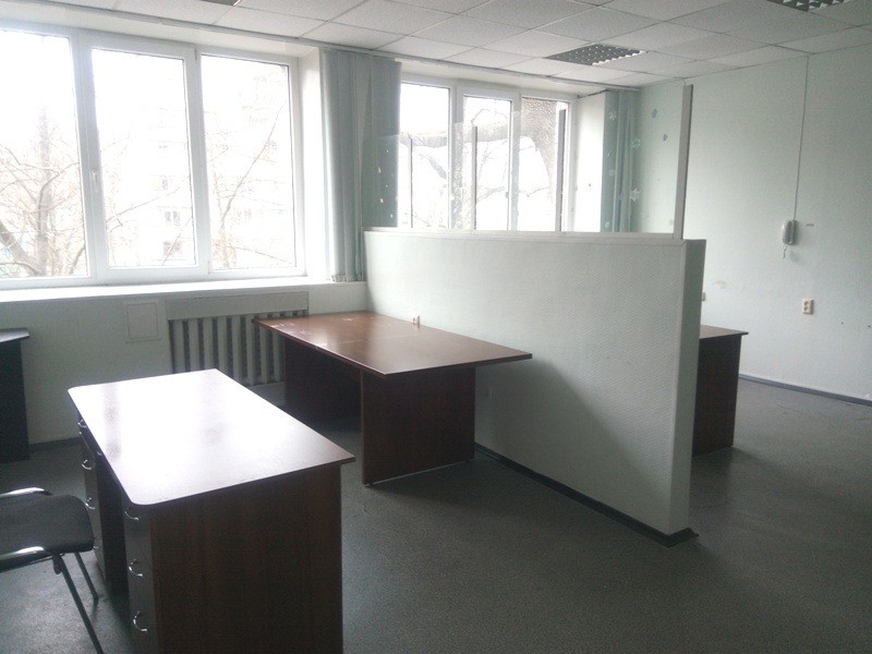 Продаж приміщення офіс фасадні вікна вхід метро Киев - изображение 1