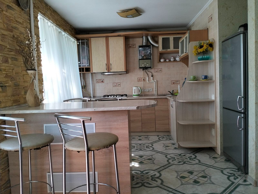 На часы,на сутки,на недели:до 8 чел,документы,стильная евро квартира Николаев - изображение 4