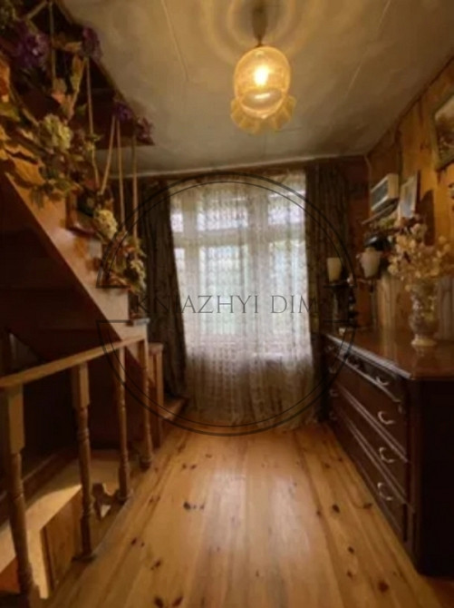 Продаж будинку з гаражем в мальовничому місці,біля озера і лісу у смт Лісове. № 2211608 Киев - изображение 6