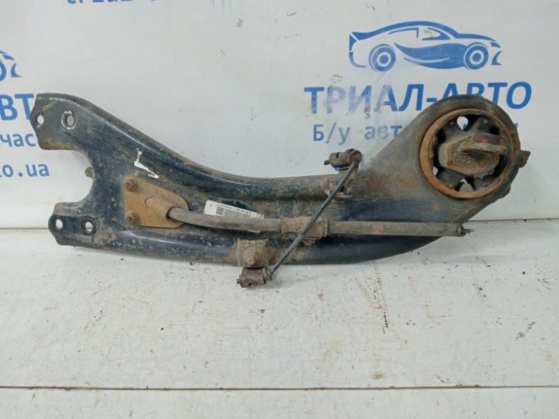 Рычаг задней подвески продольный левый Kia Sportage SL 1.7 DIESEL D4FD 2010 (б/у) Киев - изображение 1