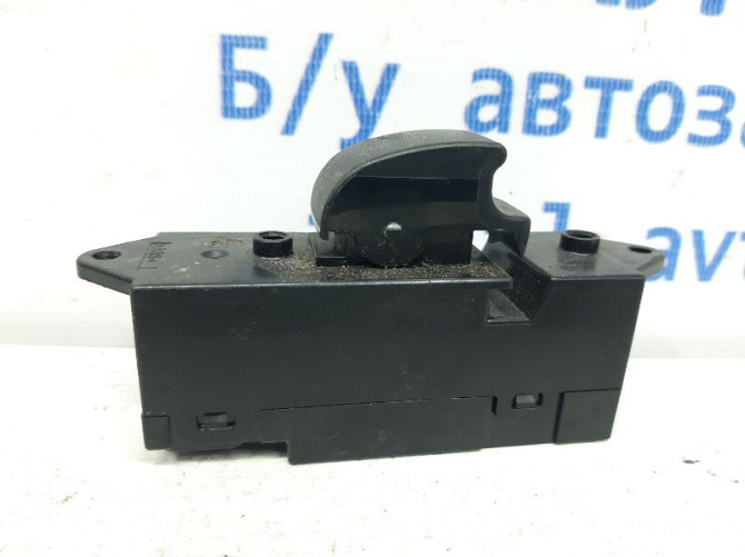 Кнопка стеклоподъемника Mitsubishi Lancer 2003-2009 8608a100 (Арт. 29141) Киев - изображение 1
