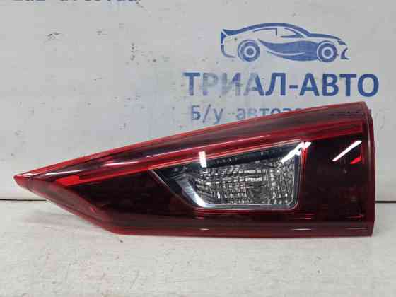 Фонарь задний внутренний правый Mazda 3 BM 2.2 DIESEL 2013 (б/у) Киев