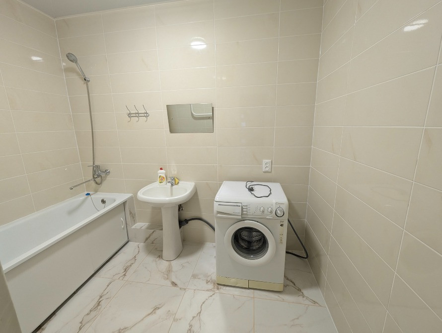 ТЕРМІНОВО !!! Продається одно кімнатна квартира по вул. Гетьмана Сагайдачного 121 ( ДНС) Біла Церква - зображення 5