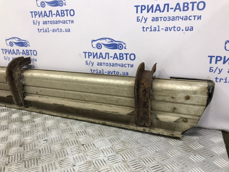 Подножка Mitsubishi L200 KB 2.5 ДИЗЕЛЬ 4D56U 2006 прав. (б/у) Київ - зображення 7