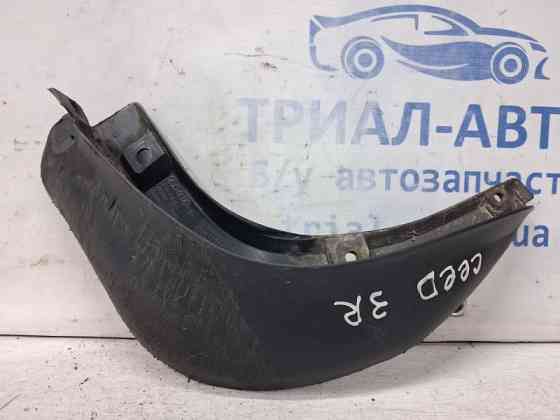 Брызговик задний правый Kia Ceed ED 1.6 DIESEL D4FB 2006 (б/у) Киев