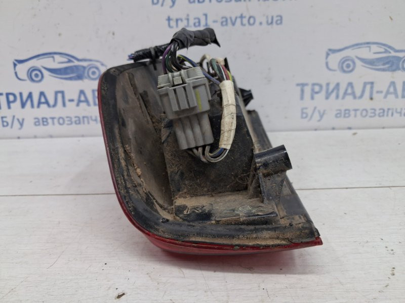Фонарь задний внешний правый Nissan Navara D40 2.5 DIESEL YD25DDTI 2004 (б/у) Київ - зображення 5
