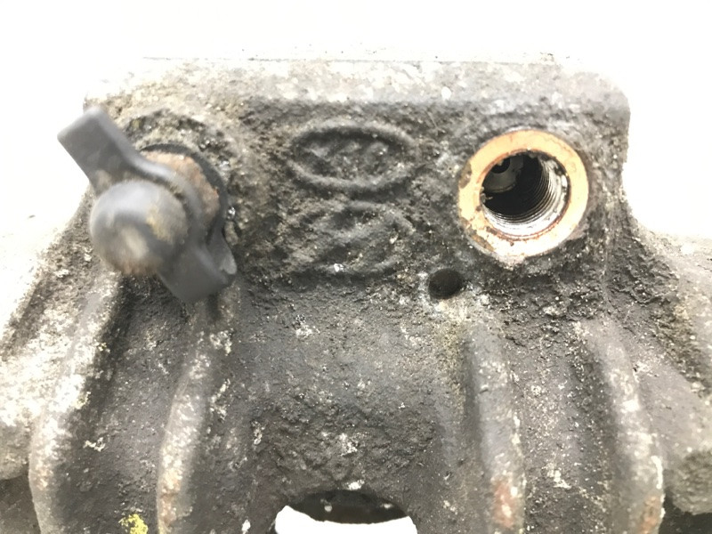 Суппорт задний левый Hyundai Santa fe CM 2.7 БЕНЗИН G6EA 2005 (б/у) Київ - зображення 5