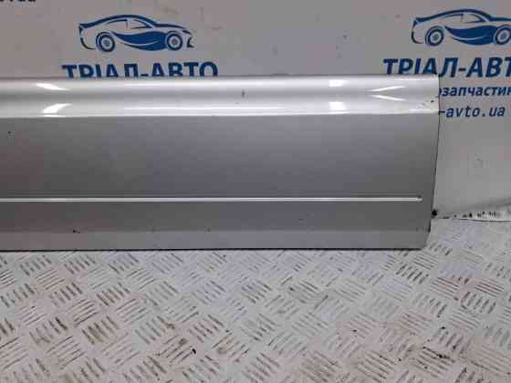 Накладка двери Kia Sorento 2002-2011 877413E500 (Арт. 69180) Киев