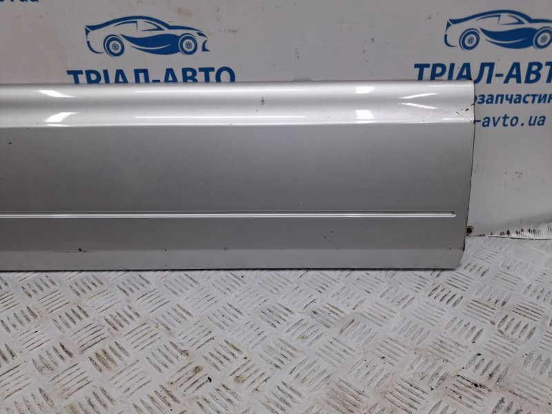 Накладка двери Kia Sorento BL 2.5 DIESEL D4CB 2002 перед. прав. (б/у) Киев - изображение 3