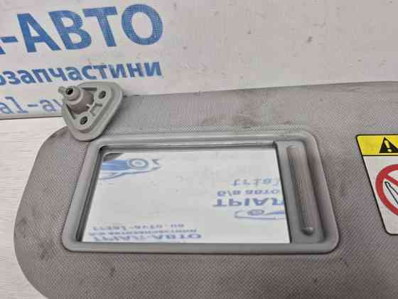 Козырек солнцезащитный левый Hyundai IX35 LM 1.7 DIESEL D4FD 2009 (б/у) Киев