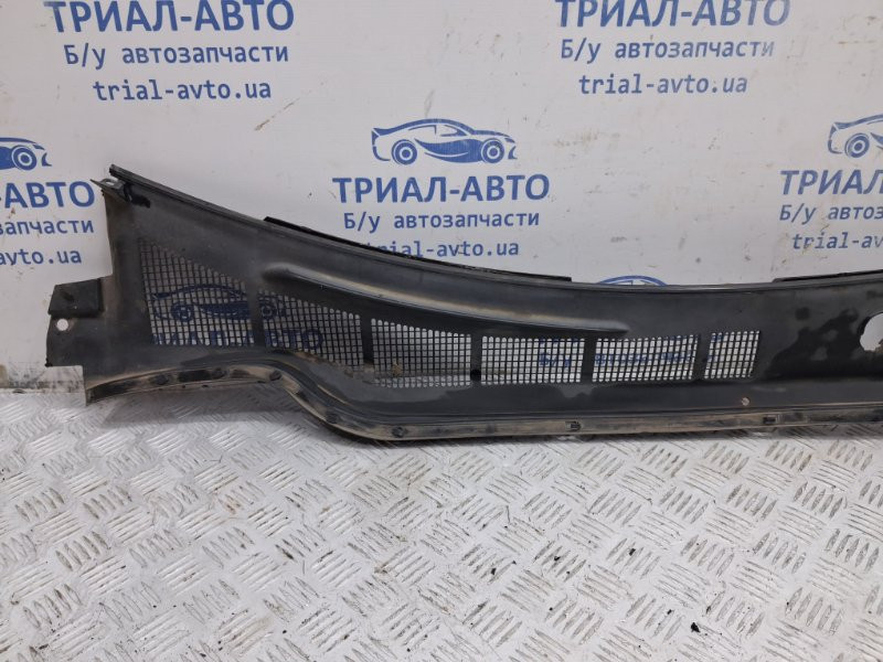 Дефлектор дворников Toyota Camry XV40 2.4 БЕНЗИН 2AZFE 2006 (б/у) Киев - изображение 2