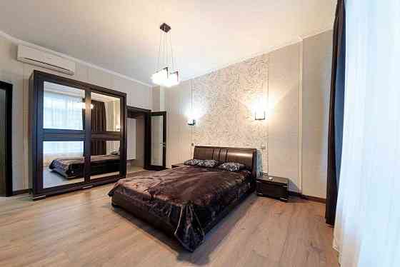 долгосрочная аренда 2-к квартира Киев, Печерский, 1500 $/мес. Київ