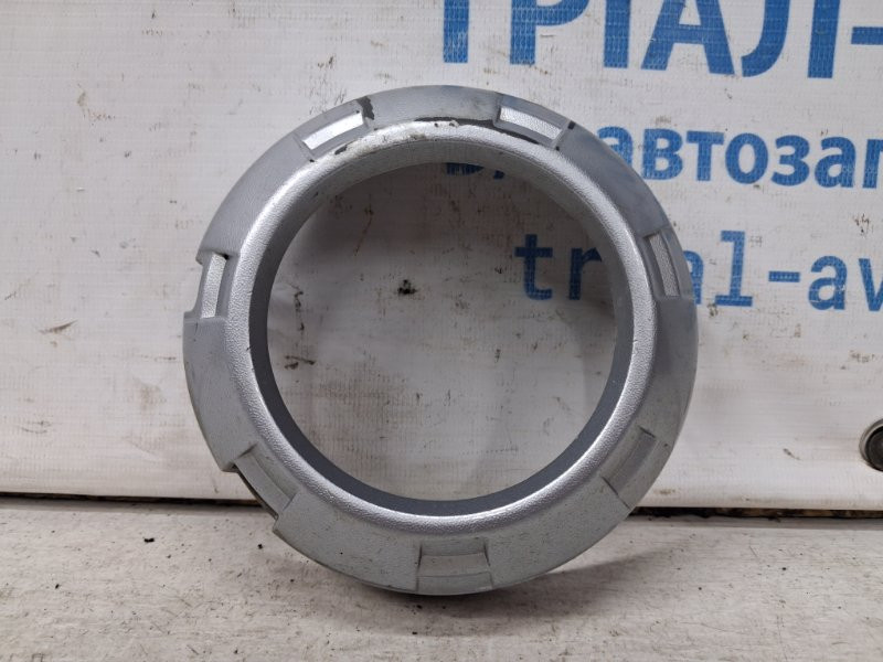 Решетка противотуманки правая Mitsubishi L200 KB 2.5 DIESEL 4D56 2006 (б/у) Київ - зображення 1