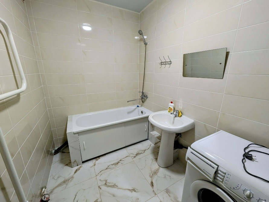 ТЕРМІНОВО !!! Продається одно кімнатна квартира по вул. Гетьмана Сагайдачного 121 ( ДНС) Біла Церква - зображення 1