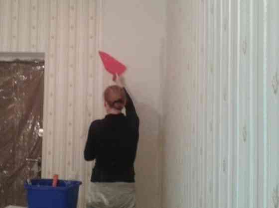 Поклейка обоев Оболонь и весь Киев Киев