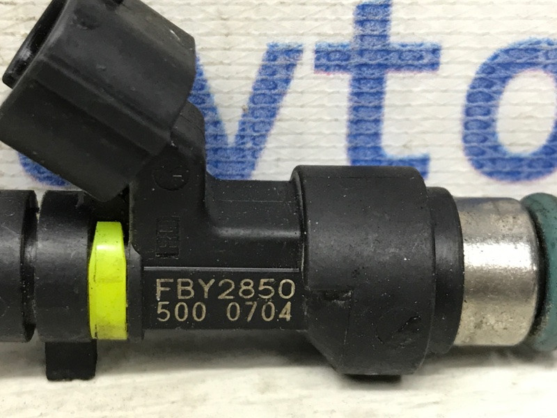 Форсунка топливная Nissan Qashqai J10 2.0 БЕНЗИН MR20DE 2006 (б/у) Київ - зображення 2