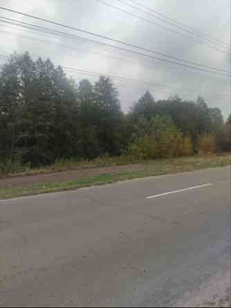 Зазим'я. Продам 11сот по вул. Деснянська, асфальт, забудовані сусіди Бровари