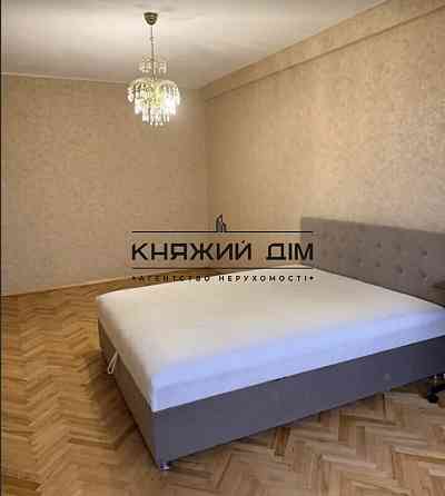 Продаж 2-кімнатної квартири, метро Лівобережна, бульвар Шамо. Код 21147670 Киев