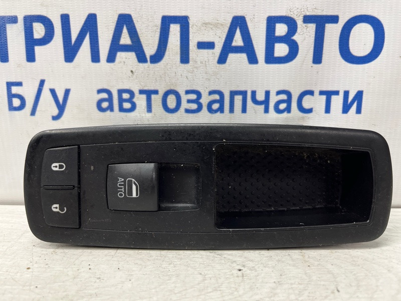 Кнопка стеклоподъемника Jeep Grand Cherokee 2010-2022 69030822AC (Арт. 76428) Киев - изображение 1