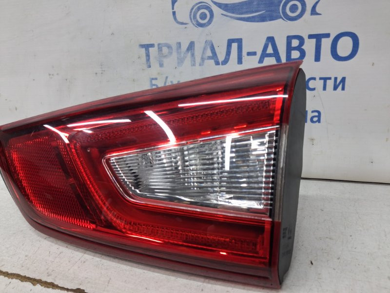 Фонарь задний внутренний правый Nissan Qashqai J11 1.2 БЕНЗИН HRA2DDT 2013 (б/у) Київ - зображення 2