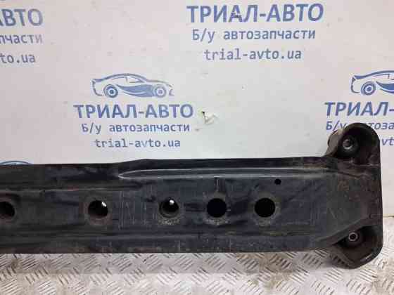 Балка передняя поперечная Mitsubishi Pajero Wagon 3 3.2 ДИЗЕЛЬ 4M41 1999 (б/у) Киев