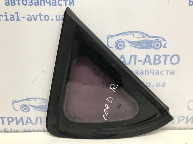 Стекло в кузов заднее правое Kia Ceed ED 1.6 DIESEL D4FB 2006 (б/у) Киев - изображение 1