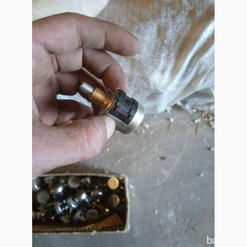 Резисторы СП-3-30В, СП-3-30Г. -50шт. по 10грн Харків - зображення 3