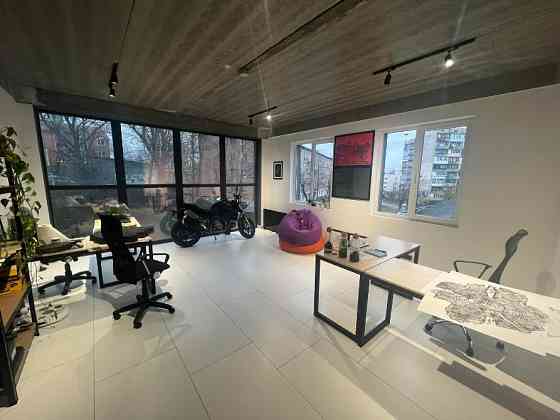 Поділ,вул Нижньоюрківська 9, офіс 32м Київ