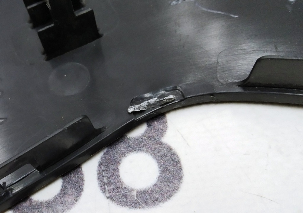 Накладка декоративная двойного левого сиденья 2-го ряда нижняя правая (с повреждениями) Tesla model Київ - зображення 6