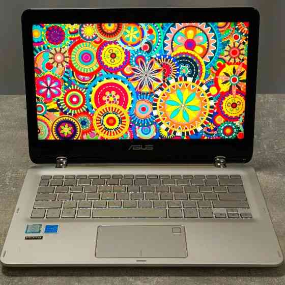 Сенсорний ноутбук-трансформер Asus 2-in-1 Q304U i5/12GB DDR4/256gb SSD/13.3 Full HD IPS/HD620 Київ