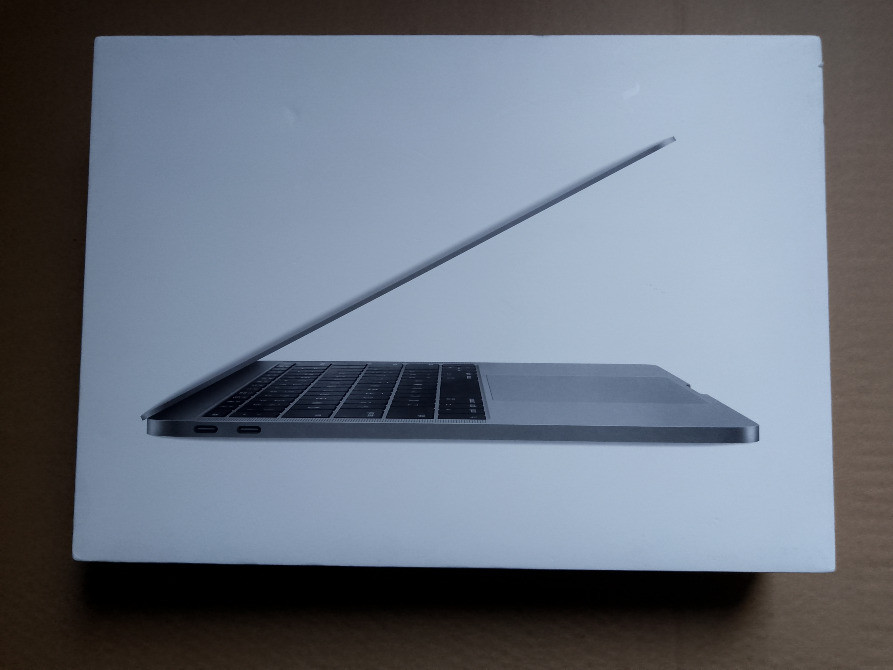 коробка MacBook Pro 13 Київ - зображення 2