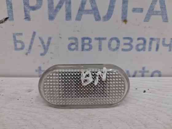 Повторитель поворотника Nissan Qashqai J10 2.0 БЕНЗИН MR20DE 2006 (б/у) Київ