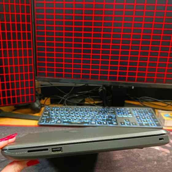 Ноутбук HP 240 G6 IPS FullHD i5-7200u DDR4 RAM 8/256gb SSD m.2+500gb HDD Київ