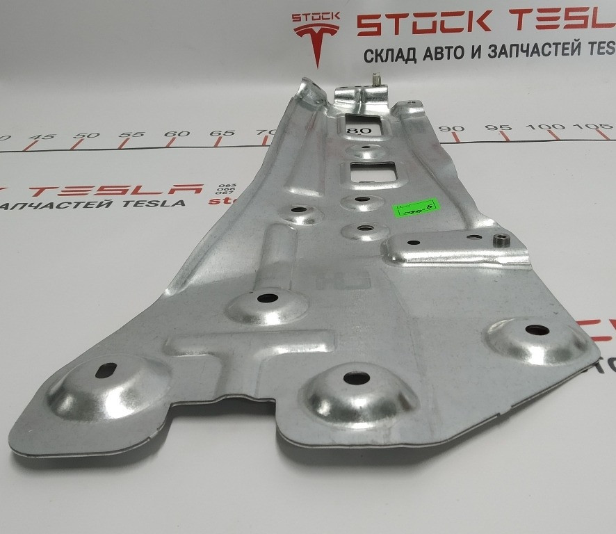 1Пластина крепежная стойки С левая Tesla model X 1086805-00-A Киев - изображение 4