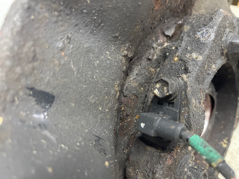 Кулак поворотный правый со ступицей Hyundai Santa fe CM 2.2 DIESEL D4HB 2005 (б/у) Київ - зображення 3