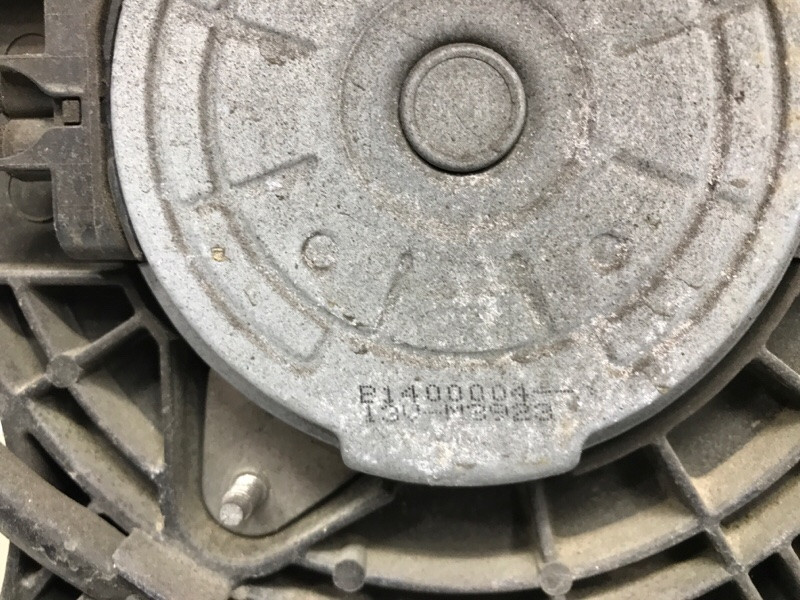 Диффузор с вентилятором радиатора Subaru Forester SJ 2.0 DIESEL EE20Z 2012 (б/у) Киев - изображение 5