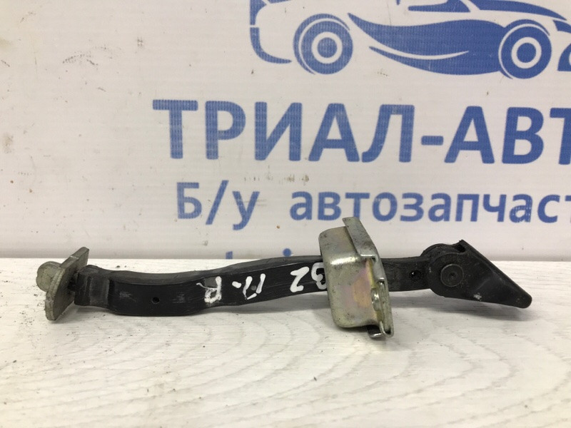 Ограничитель двери передний правый Nissan X-Trail T32 1.6 DIESEL R9M 2014 (б/у) Киев - изображение 1