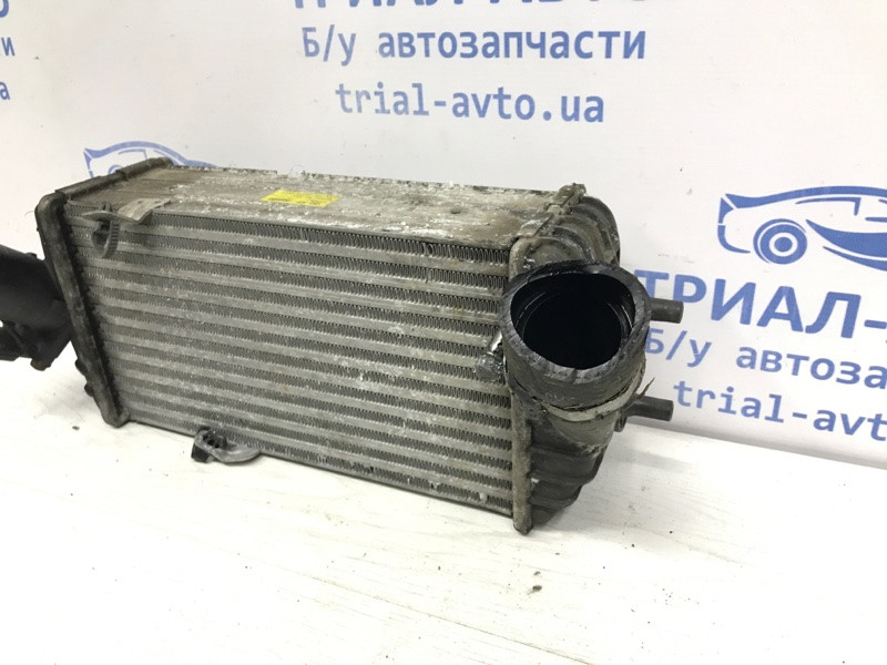 Радиатор интеркуллера Kia Ceed JD 1.6 DIESEL D4FB 2012 (б/у) Київ - зображення 3