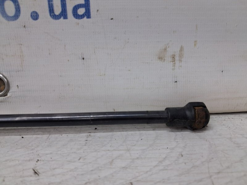 Амортизатор капота Volkswagen Caddy 2K 1.9 DIESEL BJB 2003 (б/у) Киев - изображение 3