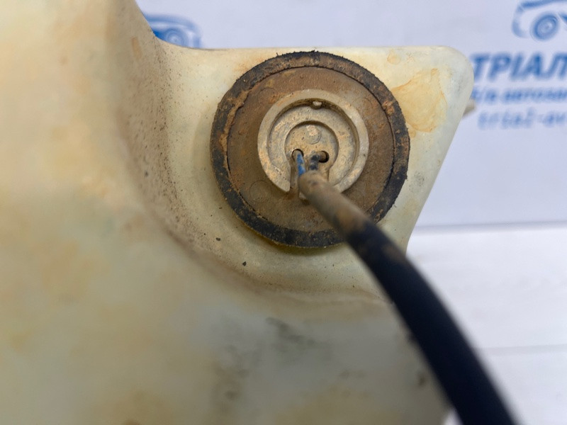 Бачок омывателя Kia Sorento XM 2.4 БЕНЗИН G4KJ 2009 (б/у) Киев - изображение 5