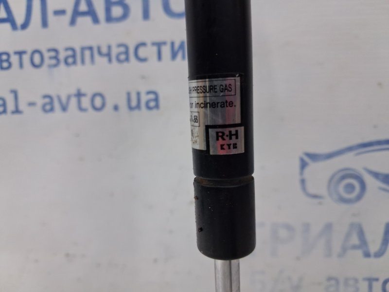 Амортизатор капота Toyota Prado J120 4.0 1GR-FE 2002 (б/у) Киев - изображение 4