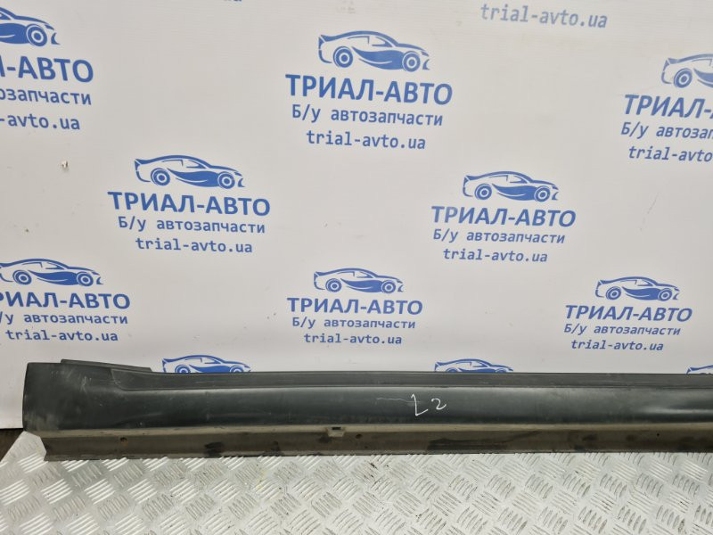 Накладка порога внешняя правая Mitsubishi Outlander XL 2.2 DIESEL 4N14 2007 (б/у) Киев - изображение 2