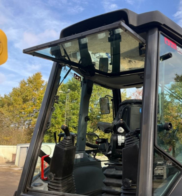 2018 екскаватори-навантажувачі New Holland B115C Луцьк - зображення 5