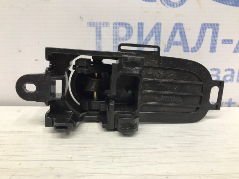 Ручка двери внутренняя левая Nissan Tiida C11 1.6 БЕНЗИН HR16 2004 (б/у) Київ - зображення 3