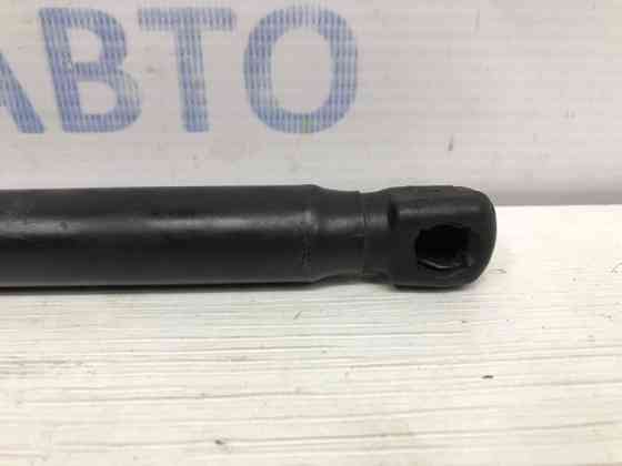 Амортизатор капота KIA Sorento 2009-2014 811702P000 (Арт. 54312) Киев