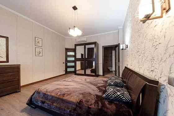долгосрочная аренда 2-к квартира Киев, Печерский, 1500 $/мес. Київ